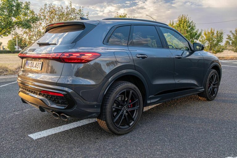 Audi’s 2026 SQ5 Drives Like It Costs More And Feels Like It Costs Less | Review