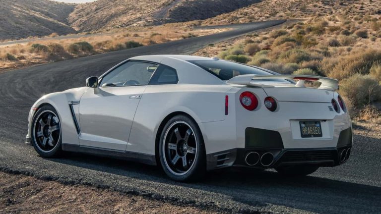 Nissan GT-R R36: Nu va fi electric, dar hibrid e inevitabil