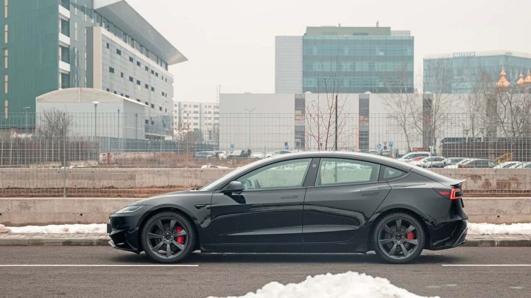 2025 Tesla Model 3 Performance (Euro-Spec)