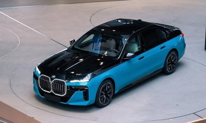 BMW i7 nu face față navetei de 440 km Bruxelles-Strasbourg