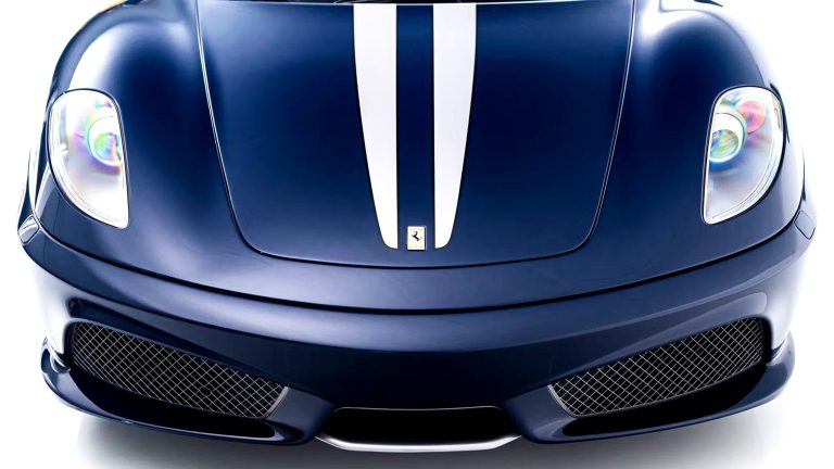 Ferrari 430 Scuderia numărul 1 din lume este de vânzare