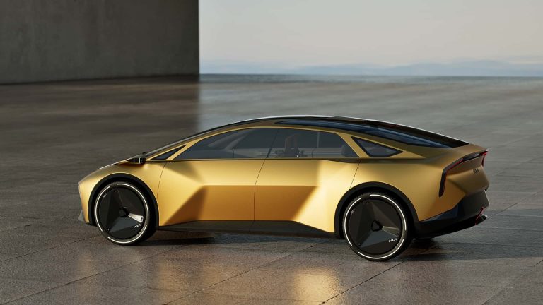 Kia vrea un succesor electric al Stinger, dar costul îl frânează