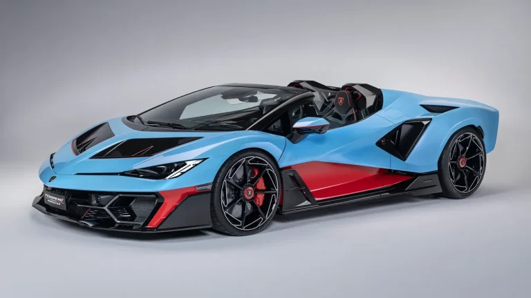 Lamborghini Fenomeno Roadster: cel mai puternic cabrio din istorie