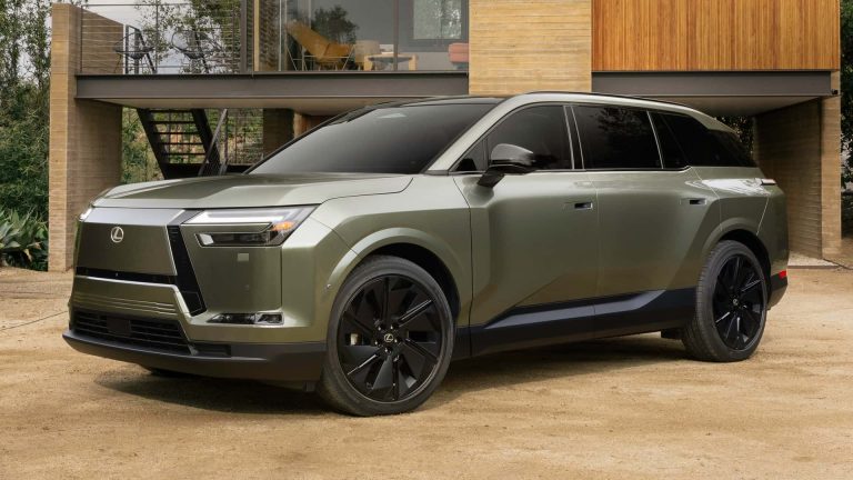 Lexus TZ 2027: SUV electric cu 3 rânduri și sunet de V10