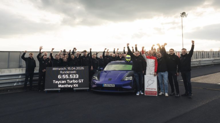 Manthey Taycan Turbo GT racing team