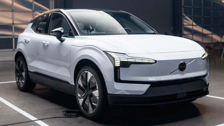 Volvo înlocuiește EX30 cu un nou SUV electric accesibil