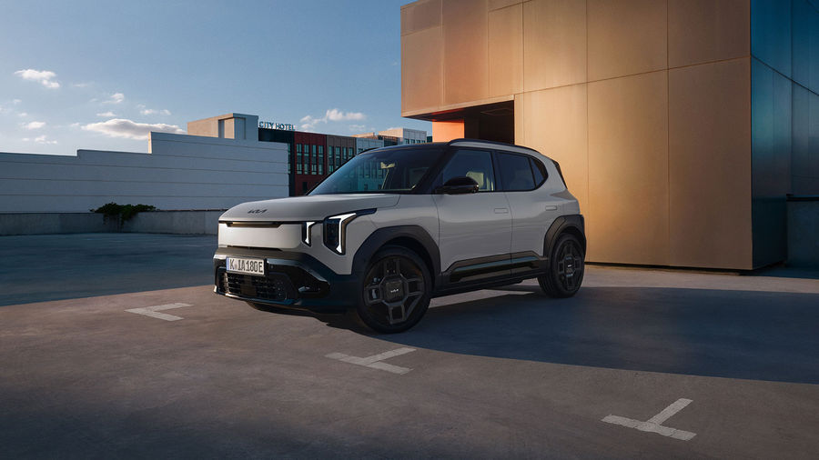 Kia EV2 Black-Line 2026: baterie de 61 kWh și 453 km autonomie