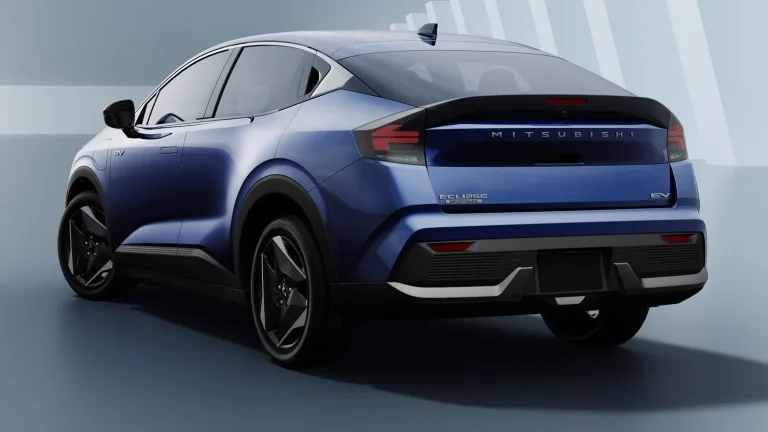 Noul Mitsubishi Eclipse EV: de fapt un Nissan Leaf rebadged