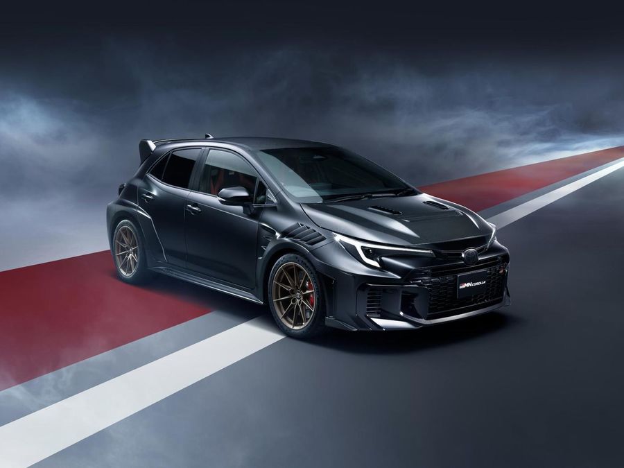 Toyota GRMN Corolla 2026: hot hatch extrem fără banchete spate