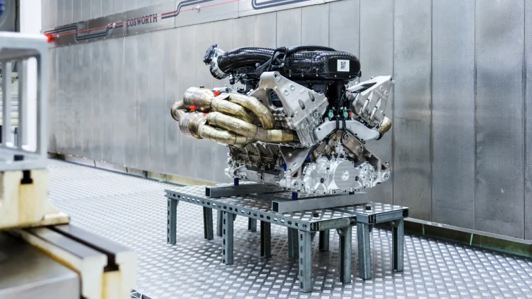 Aston Martin V12
