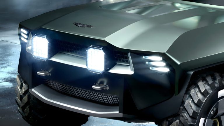 Aston Martin Dreadnought: SUV-ul V12 din Call of Duty MW4