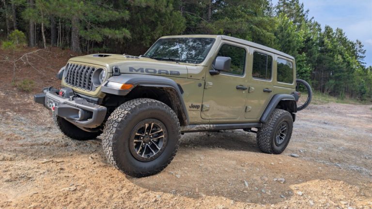 Jeep’s $82,000 Wrangler Moab 392 Makes No Sense, Until The V8 Fires | Review