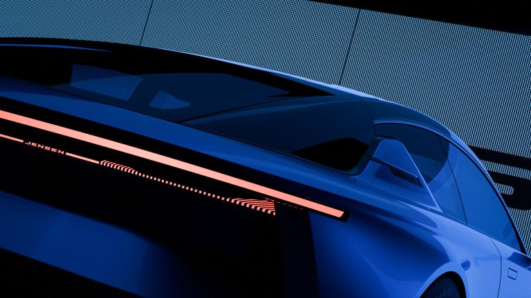 Jensen Interceptor GTX: Supercarul britanic renăscut, doar pentru circuit
