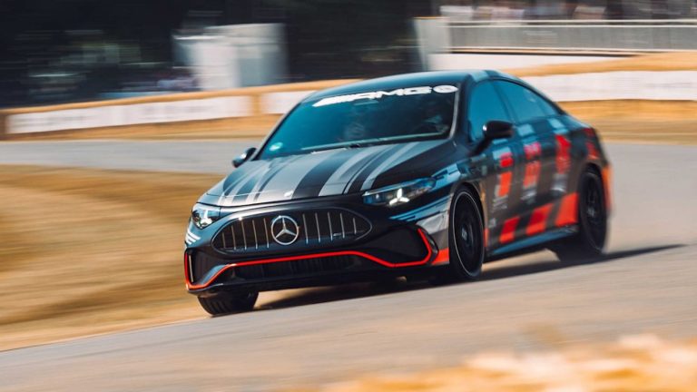 Mercedes-AMG CLA 45 electric: 680 CP și 0-100 în 2,7 secunde