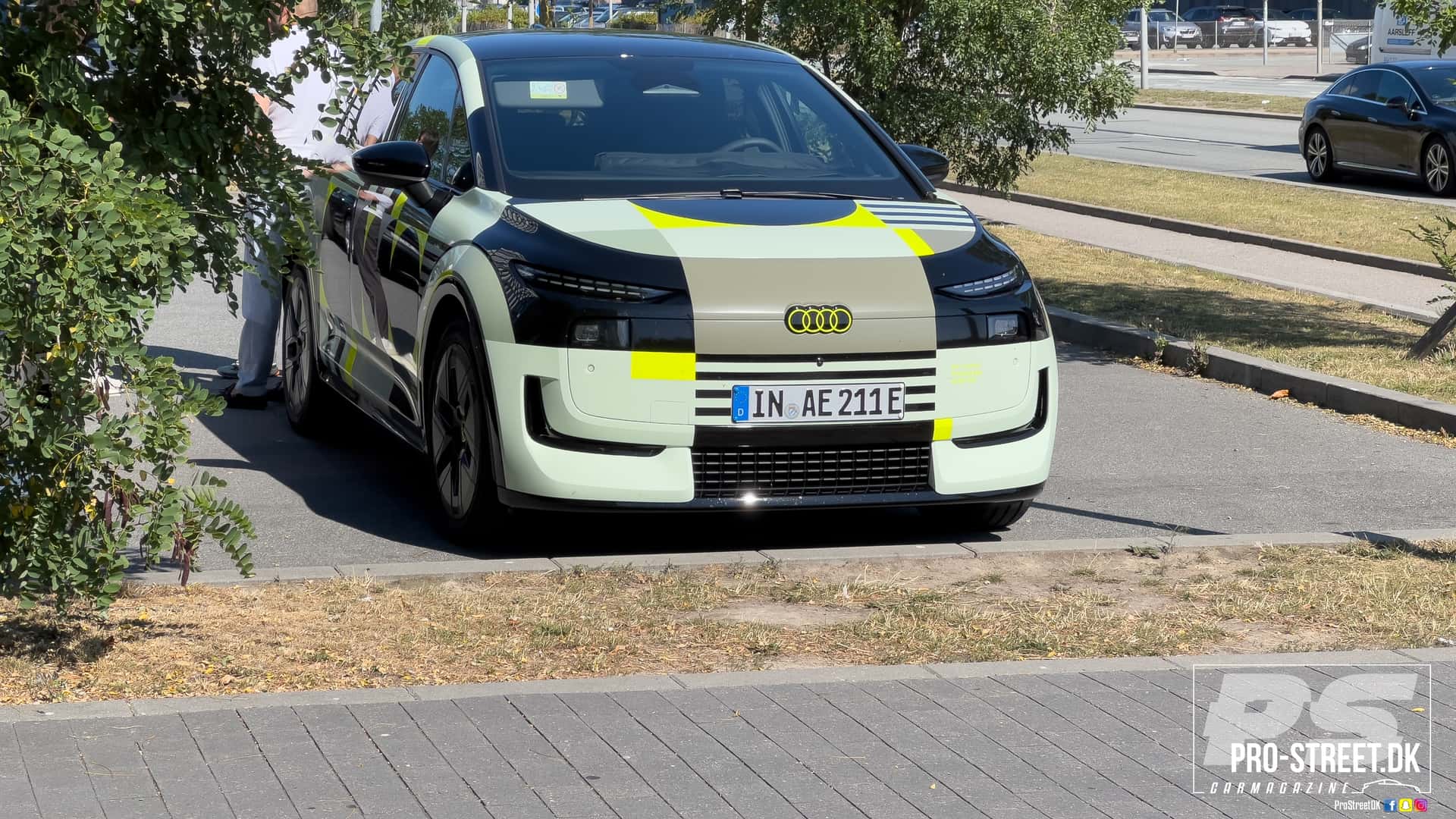 Noul Audi A2 E-Tron apare fără camuflaj: design îndrăzneț