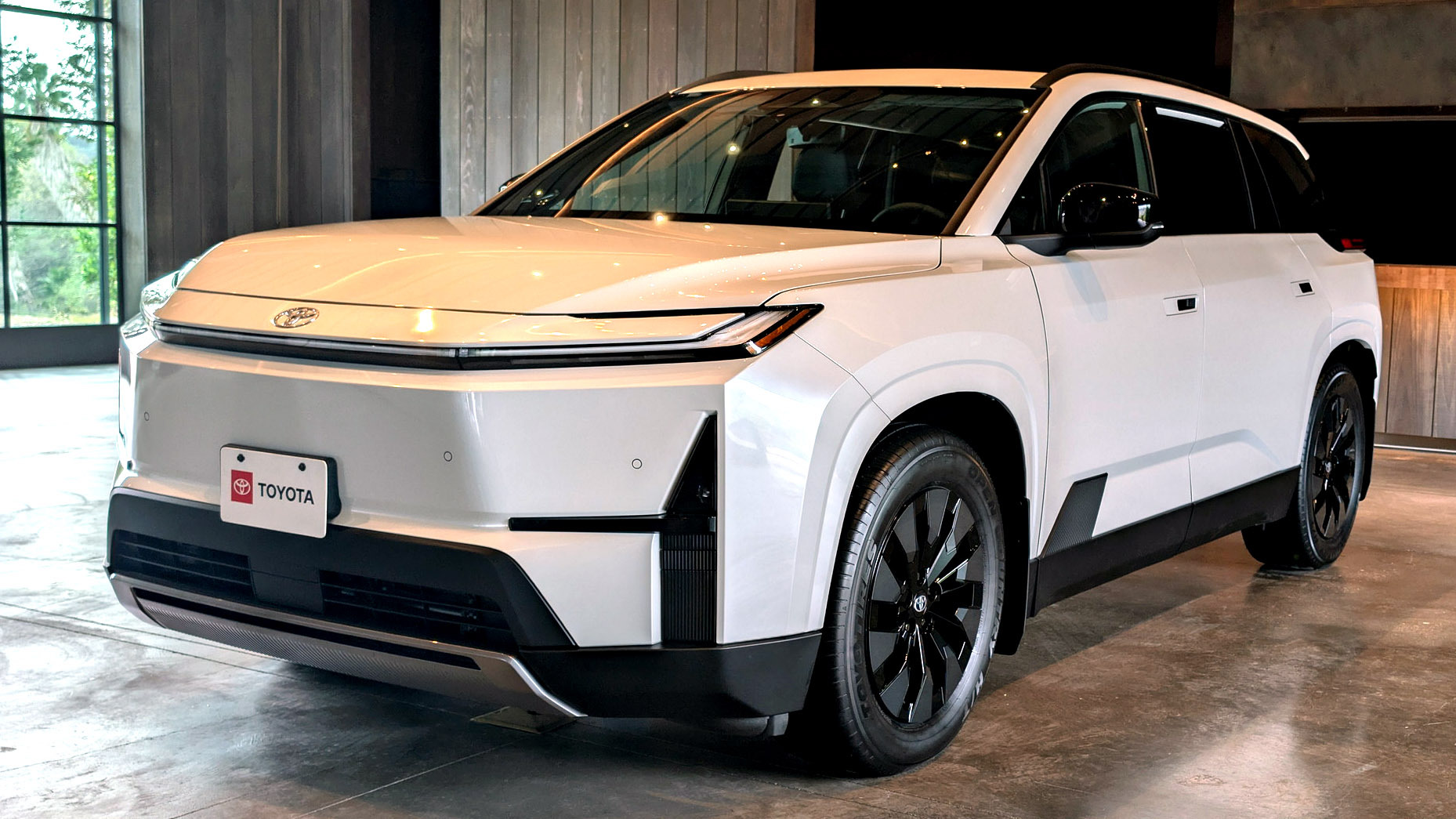 Toyota Highlander Electric 2027: Lansarea a fost amânată