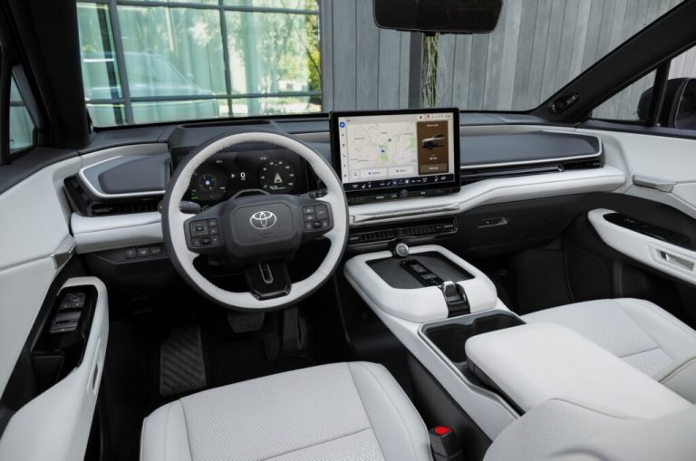 Toyota Delays New Electric Highlander Before It Even Launches, Gas Model Stays