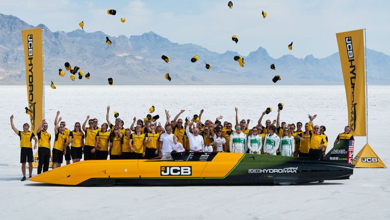 JCB Hydromax: Record Mondial FIA cu 406 mph pe Hidrogen
