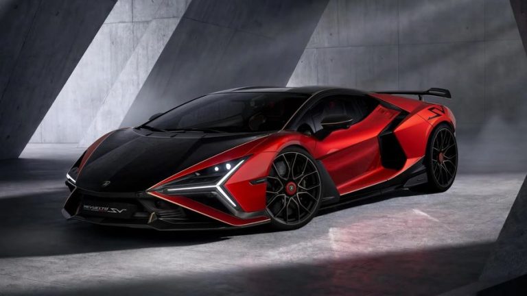 Lamborghini Revuelto SV: cel mai puternic Lambo de serie, 1.065 CP