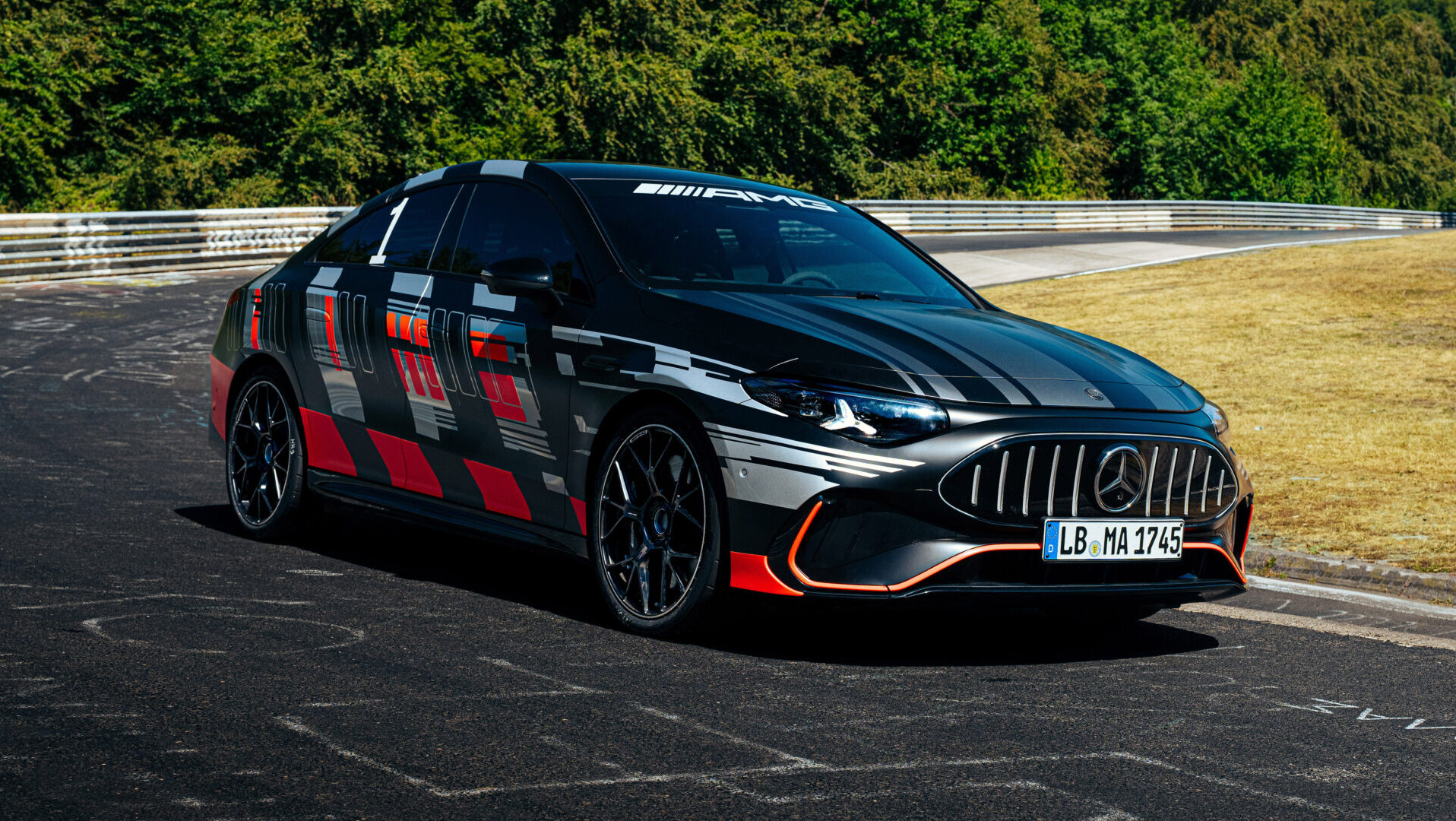 Mercedes-AMG CLA 45, cel mai rapid din clasa sa pe Nürburgring