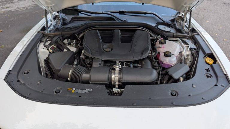 Ignore The Hate Because The Dodge Charger R/T Is A Truly Impressive Muscle Car | Review