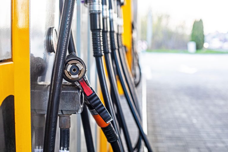GPL vs benzină vs motorină: cât economisești la plin