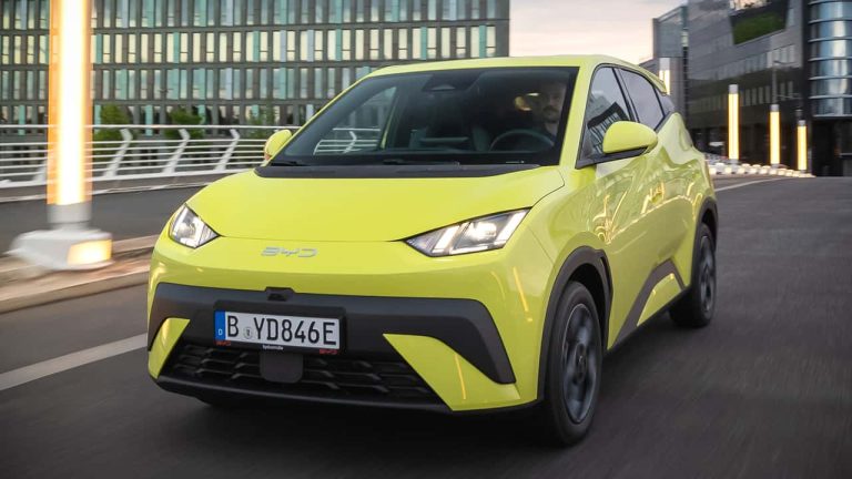 BYD Dolphin Surf (2025) in a short test