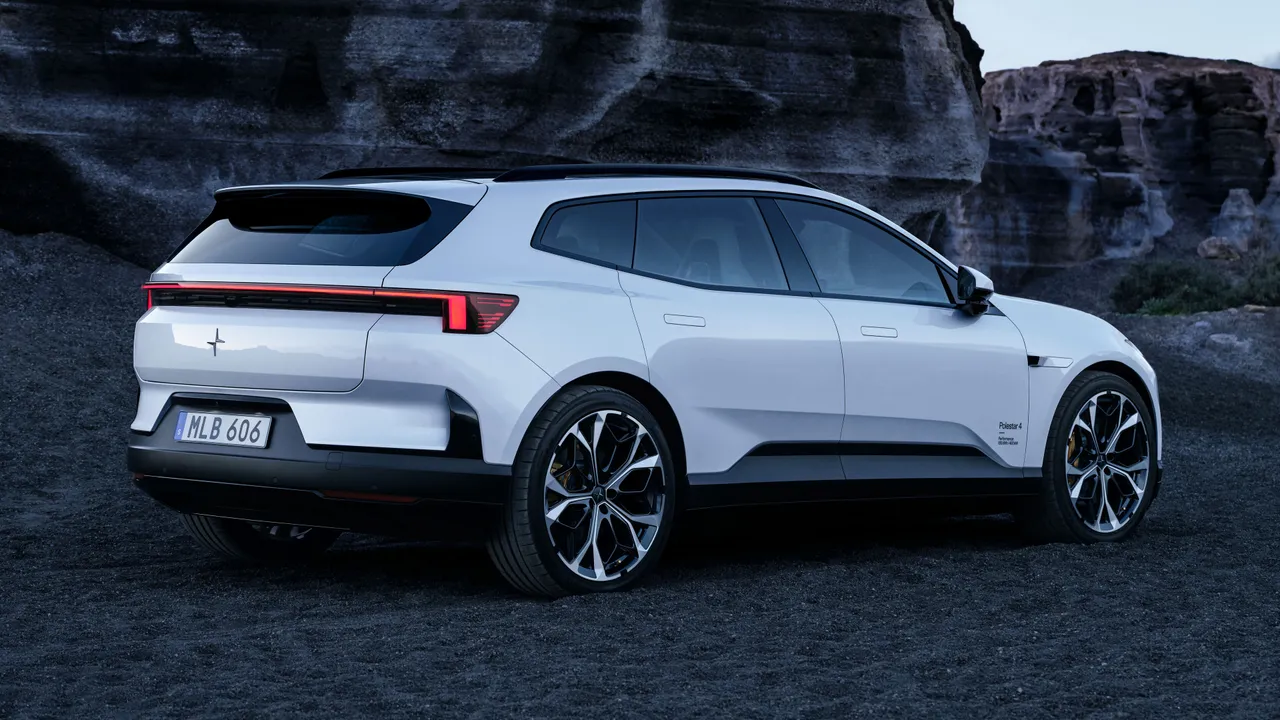 Polestar 4 SUV: break-ul electric deghizat în SUV, lansat în Europa
