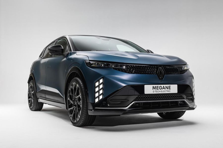 Renault Megane E-Tech Electric Facelift, disponibil în România de la 34.000 euro