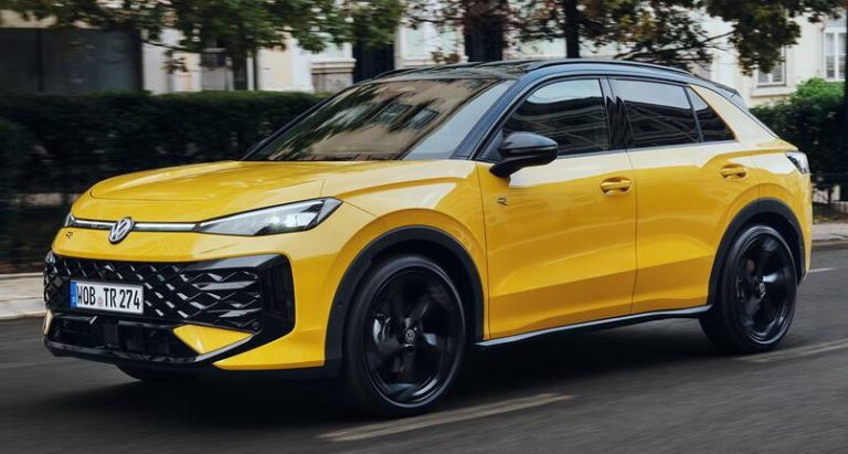VW T-Roc 1.5 eTSI 150 CP R-Line DSG: peste 51.300 euro