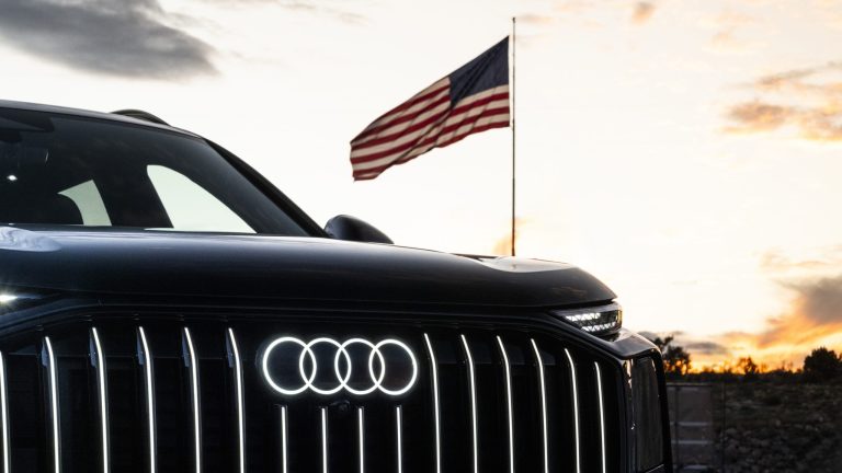 Audi investește 4 miliarde de dolari într-o uzină în SUA