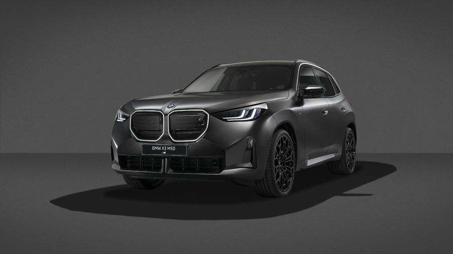 BMW X3 M50 xDrive 2027: 437 CP și pachet Black Package