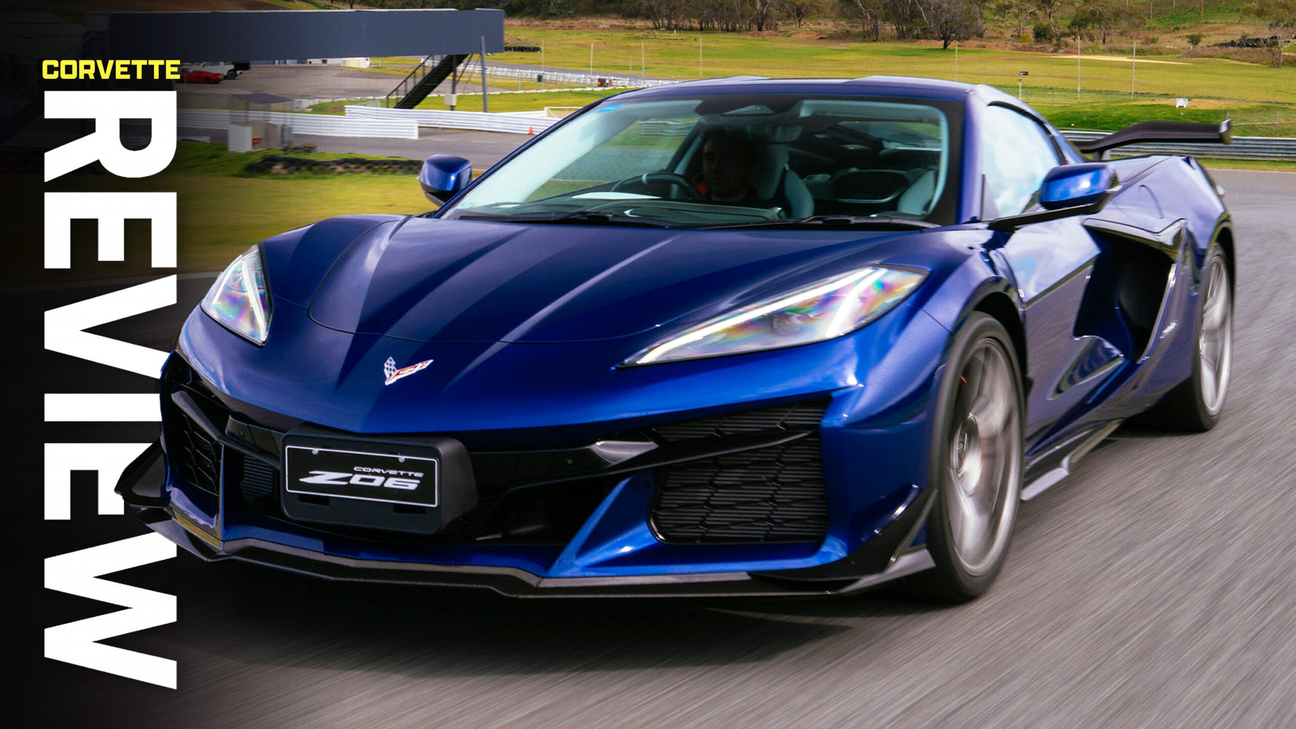 Corvette Stingray și Z06 pe circuit: o experiență de neuitat