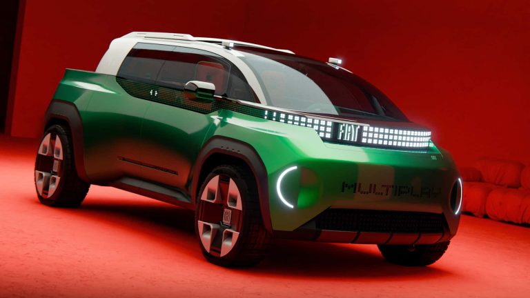 Fiat Multiplay: conceptul care îmbină minivanul, SUV-ul și pick-up-ul