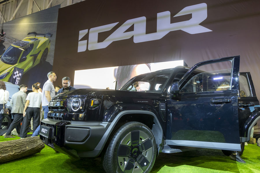 iCAUR V27 debutează în România: prețuri și detalii