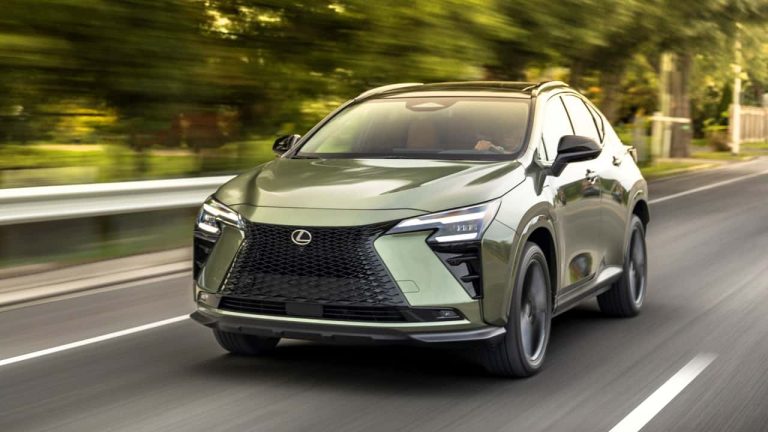 2027 Lexus NX 450h+ plug-in hybrid