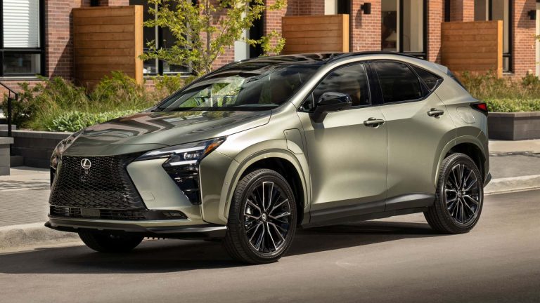 Lexus NX 2027: baterie mai mare și încărcare rapidă