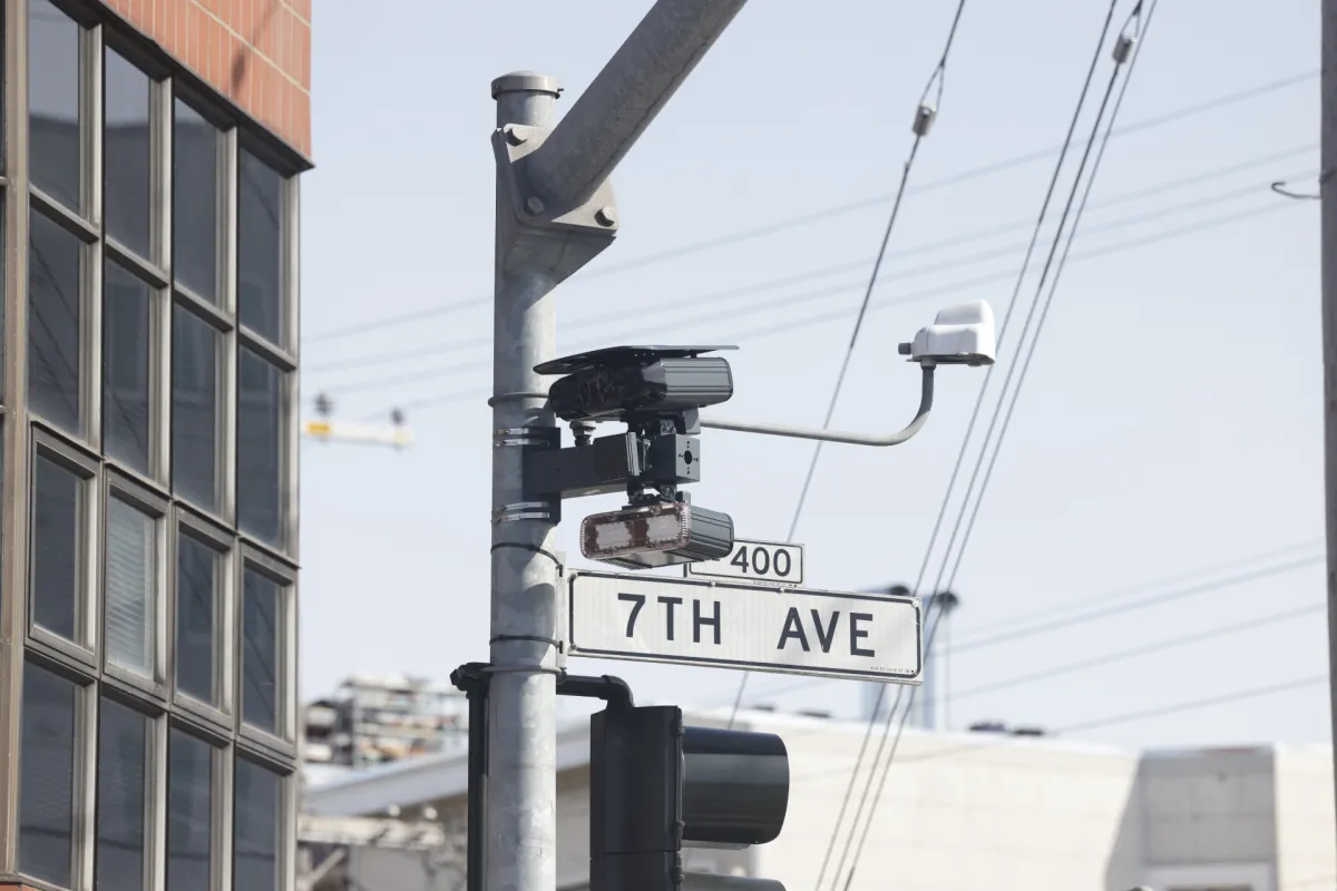 Los Angeles a activat camerele de viteză: amenzi de până la $500