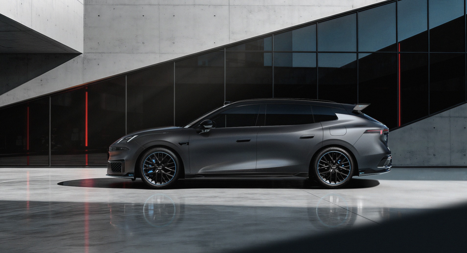 Lynk & Co 07 GT debutează în Europa la Paris 2026