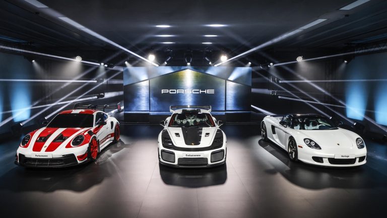 Manthey aniversează 30 de ani cu două bolide de curse Porsche