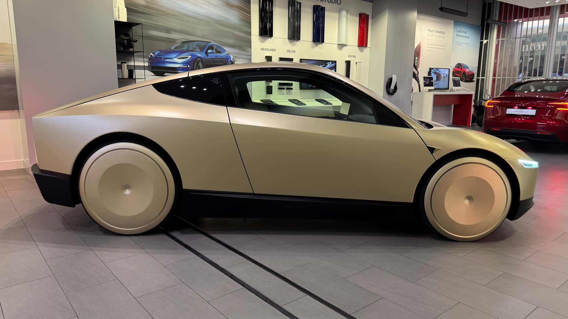 Tesla Cybercab rezolvă problema bateriei structurale nereparabile