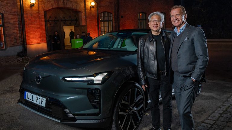 Volvo și NVIDIA dezvoltă mașini care se conduc singure până în 2030